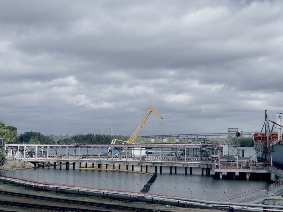 Венгрия требует обеспечить стабильность поставок российской нефти несмотря на давление